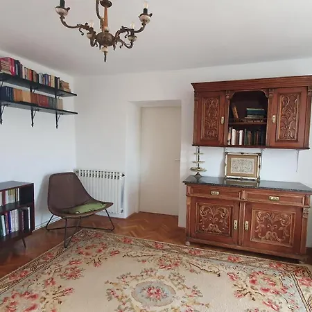 House Nono Bepo In Small Istrian Village * 브르토니글라