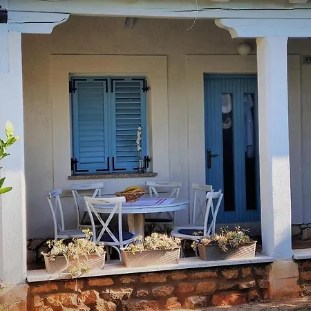 펜션 House Nono Bepo In Small Istrian Village