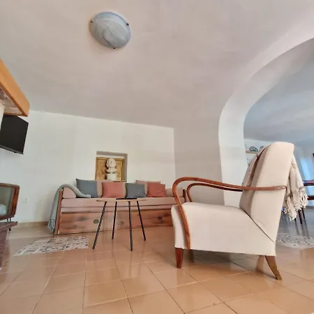 House Nono Bepo In Small Istrian Village Brtonigla