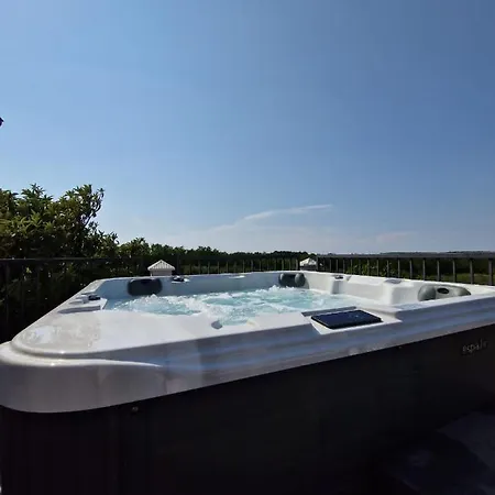 House Nono Bepo In Small Istrian Village 펜션